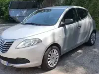 Usata Lancia Ypsilon 69 CV (50 kW) 2013 Grigio Utilitaria