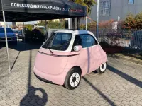 Usata Micro Microlino 11 kW (16 CV) 2025 Pink matt bicolor white Utilitaria