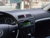 Usata Skoda Octavia Ambiente 105 CV (77 kW) 2004 Argento Berlina