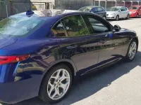 Usata Alfa Romeo Giulia Executive 160 CV (117 kW) 2020 Blu/azzurro Berlina
