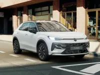 Nuova VW T-Roc Life 115 CV (84 kW) 2026 Pure white nero SUV