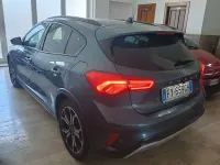Usata Ford Focus Active 120 CV (88 kW) 2020 Blu/azzurro