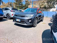 Begagnad Kia Stonic 100 HK (73 kW) 2018 Grå SUV