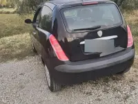 Usata Lancia Ypsilon 60 CV (44 kW) 2006 Nero Utilitaria