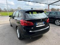 Usata BMW 218 Active Tourer Advantage 150 CV (110 kW) 2016 Nero Monovolume