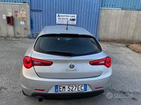 Usata Alfa Romeo Giulietta Progression 105 CV (77 kW) 2013 Grigio Utilitaria
