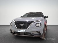 Usata Nissan Juke Tekna 143 CV (105 kW) 2023 Grigio medio met. / tetto nero SUV