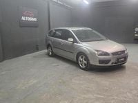 Usata Ford C-MAX Ghia 115 CV (84 kW) 2006 Argento Monovolume