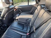 Begagnad Mercedes ML270 163 HK (119 kW) 2001 Blå SUV