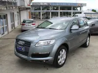 Usata Audi Q7 Advanced 235 CV (172 kW) 2007 Grigio SUV