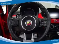 Usata Abarth 595C Turismo 165 CV (121 kW) 2022 Rosso pastello Cabrio