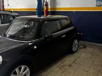 Usata Mini Cooper D 109 CV (80 kW) 2007 Nero Utilitaria