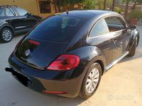 Usata VW Beetle 105 CV (77 kW) 2012 Nero Utilitaria