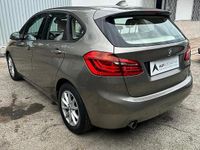 Usata BMW 218 Luxury Line 150 CV (110 kW) 2015 Grigio Station wagon