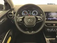 Usata Skoda Fabia Style 110 CV (80 kW) 2023 Argento tetto nero Utilitaria