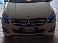 Usata Mercedes B180 Business 109 CV (80 kW) 2016 Bianco Monovolume