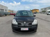 Usata Renault Modus Dynamique 75 CV (55 kW) 2009 Nero Monovolume