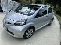 Begagnad Toyota Aygo 68 HK (50 kW) 2007 Grå Halvkombi