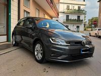 Usata VW Golf VII Executive 130 CV (95 kW) 2019 Grigio Berlina