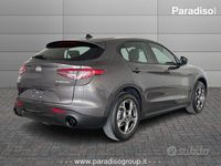 Nuova Alfa Romeo Stelvio Sprint 2025 Grigio SUV