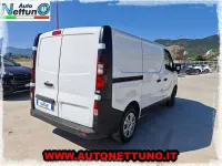 Usata Opel Vivaro 120 CV (88 kW) 2019 Bianco Monovolume