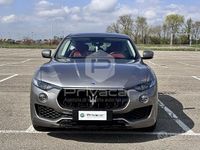Usata Maserati Levante 250 CV (183 kW) 2017 Grigio SUV