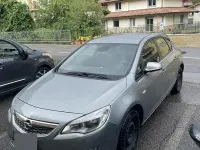 Usata Opel Astra 95 CV (69 kW) 2010 Grigio Monovolume