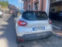 Usata Renault Captur Intens 90 CV (66 kW) 2017 Grigio SUV