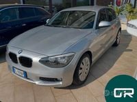 Usata BMW 116 Sport Line 135 CV (99 kW) 2012 Grigio Utilitaria