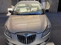 Usata Lancia Delta 189 CV (139 kW) 2008 Grigio Utilitaria