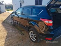 Begagnad Ford Kuga Titanium 120 HK (88 kW) 2017 Svart SUV