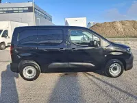 Nuova Peugeot Partner 102 CV (75 kW) 2026 Nero Monovolume