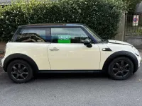 Usata Mini Cooper D 109 CV (80 kW) 2008 Beige Utilitaria