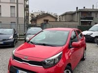 Usata Kia Picanto Active 67 CV (49 kW) 2017 Rosso Utilitaria
