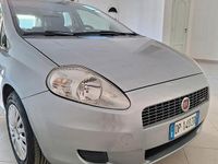 Usata Fiat Grande Punto 75 CV (55 kW) 2008 Grigio Utilitaria