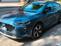 Usata Ford Focus Active 125 CV (91 kW) 2022 Blu Berlina