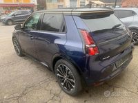 Usata Renault 5 E-Tech 110 kW (150 CV) 2024 Blu Berlina