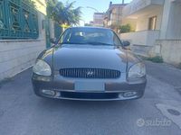 Gebraucht Hyundai Accent 2001 Grau Limousine