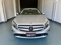 Usata Mercedes GLA200 136 CV (100 kW) 2016 Argento SUV