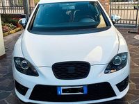 Usata Seat Leon 105 CV (77 kW) 2010 Bianco Utilitaria