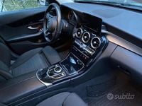 Usata Mercedes C220 194 CV (142 kW) 2019 Nero Berlina