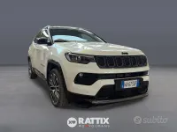 Usata Jeep Compass Summit 131 CV (96 kW) 2025 Alphine white & tetto nero SUV