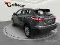 Usata Nissan Qashqai 116 CV (85 kW) 2015 Grigio SUV