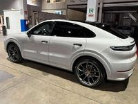 Usata Porsche Cayenne Turbo 450 CV (330 kW) 2023 Grigio SUV