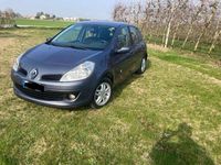 Usata Renault Clio II Luxe 86 CV (63 kW) 2006 Blu/azzurro Berlina