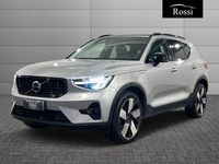 Usata Volvo XC40 Ultimate 129 CV (94 kW) 2023 Grigio chiaro metallizzato SUV