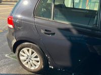 Usata VW Golf VI 105 CV (77 kW) 2010 Utilitaria