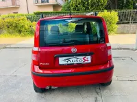 Usado Fiat Panda Dynamic 60 CV (44 kW) 2010 Rojo Utilitario