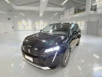 Usata Peugeot 5008 Allure 177 CV (130 kW) 2021 Nero perla metallizzato SUV