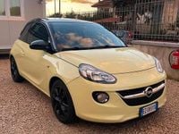 Usata Opel Adam Glam 70 CV (51 kW) 2015 Giallo Utilitaria